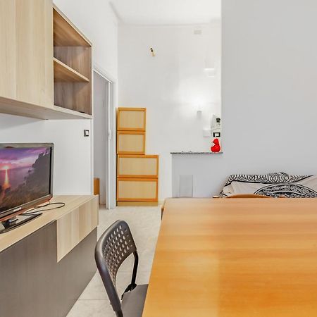 Lomellina Comfy Apartment ミラノ エクステリア 写真