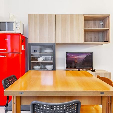 Lomellina Comfy Apartment ミラノ エクステリア 写真